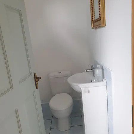 Viking Lodge Coastal B&B 公寓